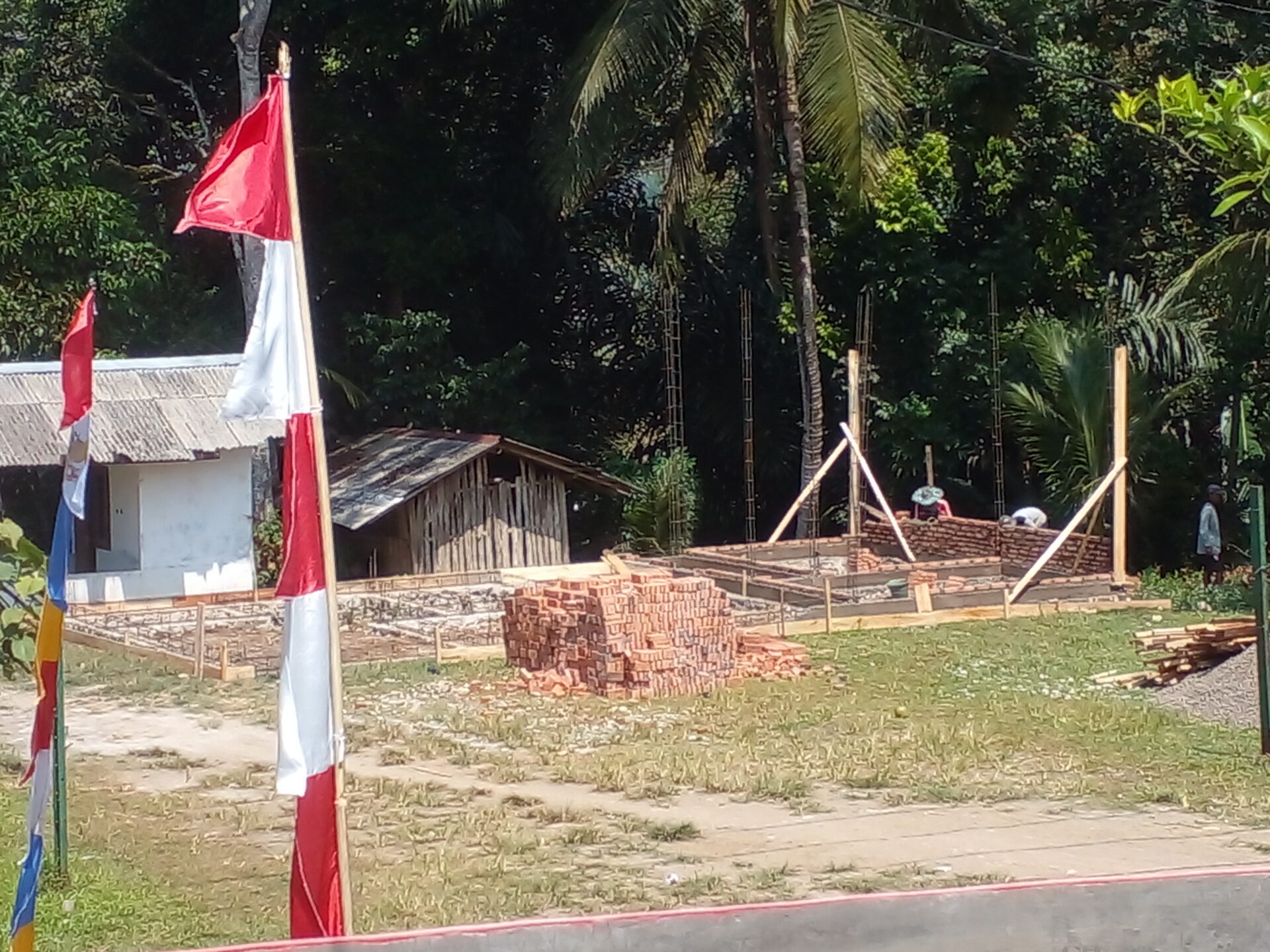 You are currently viewing Pembangunan Pustu di Kampung Nagrak, Desa Kalapanunggal: Langkah Nyata Menuju Akses Kesehatan Lebih Baik