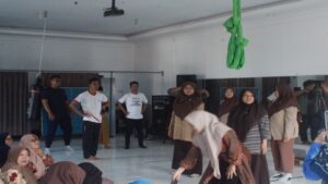 Read more about the article Memahami Ungkapan Kreatif Guru Sekolah Dasar di Wilayah Bekasi Barat melalui Karya Tari Berbasis Tradisi dengan Sistem Pengorganisasian Bentuk dari Metode Jacqueline Smith